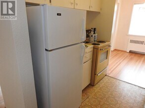 1339-1339 W 71st Ave in Vancouver, BC - Building Photo - Building Photo