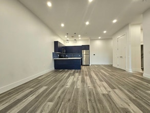 715 Park Ave in East Orange, NJ - Building Photo - Building Photo