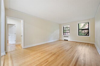 212 Larchmont Acres in Larchmont, NY - Building Photo - Building Photo