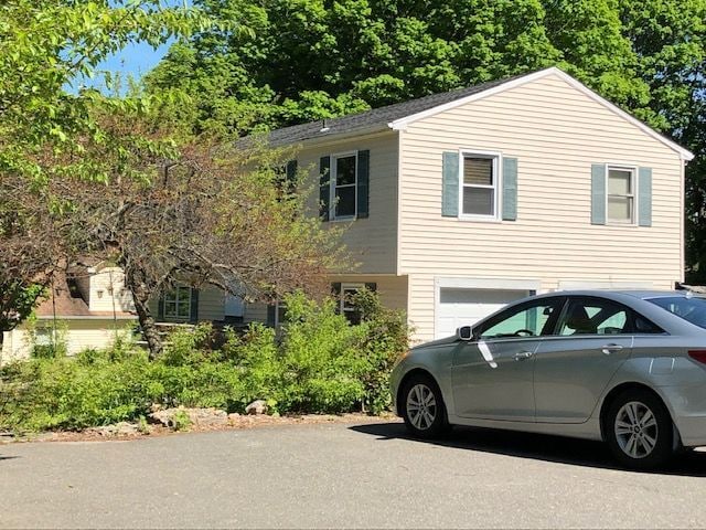 117 Milwaukee Ave in Bethel, CT - Building Photo - Building Photo