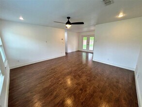 6214 Haney Dr in Austin, TX - Building Photo - Building Photo