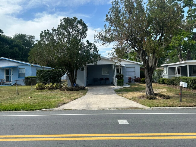 property at 929 W 2nd St