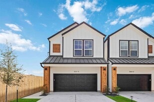 3504 Caplin St in Houston, TX - Building Photo