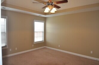 106 Amy Ct in Radcliff, KY - Building Photo - Building Photo