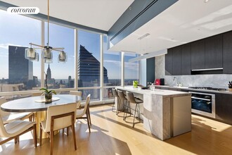 15 Hudson Yards in New York, NY - Building Photo - Building Photo