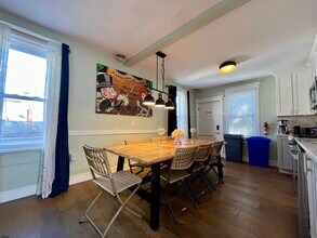 105 N Windsor Ave in Atlantic City, NJ - Building Photo - Building Photo