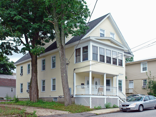 1 Mill St in Springvale, ME - Foto de edificio - Building Photo