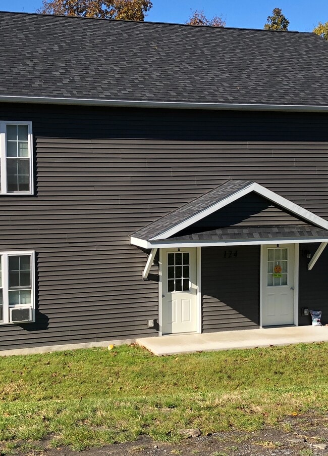 124 Birdseye View Dr, Unit 1A in Ithaca, NY - Foto de edificio - Building Photo