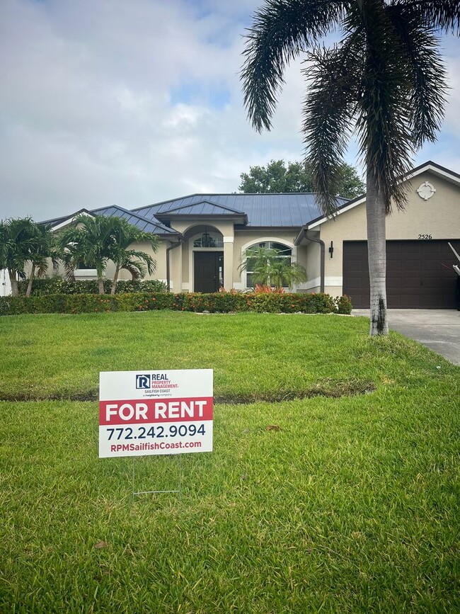 property at 2526 SW Deckard St