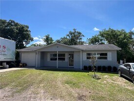 35 S Lucille St in Beverly Hills, FL - Building Photo