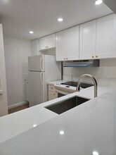 11205 N Kendall Dr, Unit A 111 in Miami, FL - Foto de edificio - Building Photo