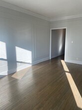 271 Greenwich Ave in Greenwich, NY - Foto de edificio - Building Photo