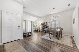 206 Bowden Ct in Roseville, CA - Building Photo - Building Photo