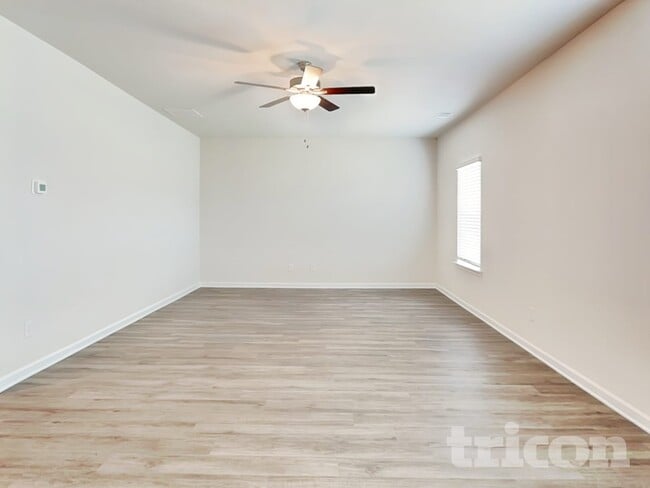 1250 Fendt Dr in Locust Grove, GA - Building Photo - Building Photo