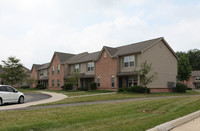 Walnut Grove Apartments in Blacklick, OH - Foto de edificio - Building Photo