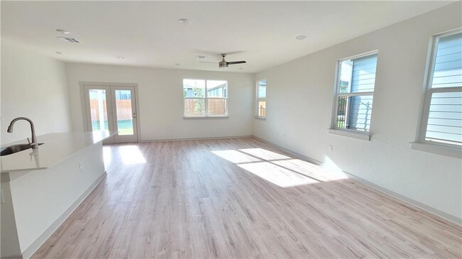 13708 Zuhause Dr in Pflugerville, TX - Building Photo - Building Photo