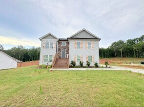 3029 GA-17 in Clarkesville, GA - Building Photo - Building Photo