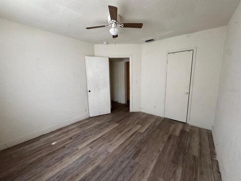 930 18th St in Orlando, FL - Building Photo