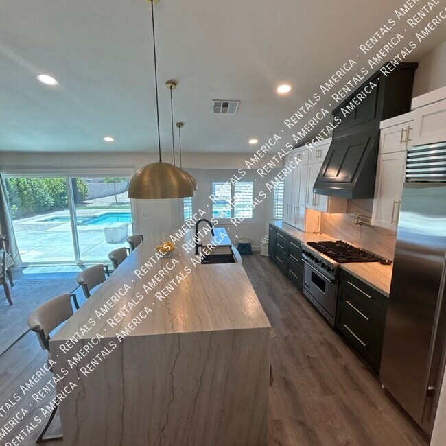 6841 N Bienville St in Las Vegas, NV - Building Photo - Building Photo