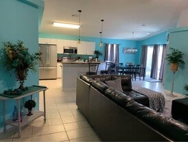 4121 Spinnaker Pl in Pensacola, FL - Building Photo