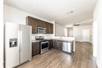 24514 Lorenzo Glaze Trail in Katy, TX - Building Photo - Building Photo