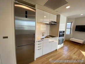 115 Mt Auburn St in Cambridge, MA - Building Photo - Building Photo