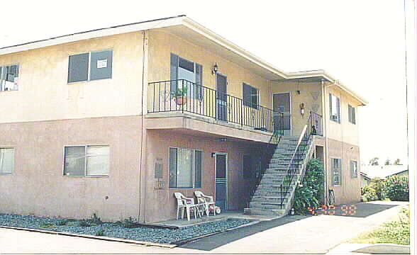 5024-5044 Thorne Dr in La Mesa, CA - Building Photo - Building Photo