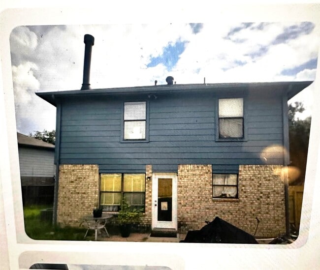 19511 Sandy Stream Ct