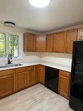 2 Sams Pl, Unit 1 in Kennebunk, ME - Building Photo - Building Photo