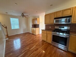 26 Old Faith Rd in Shrewsbury, MA - Building Photo - Building Photo