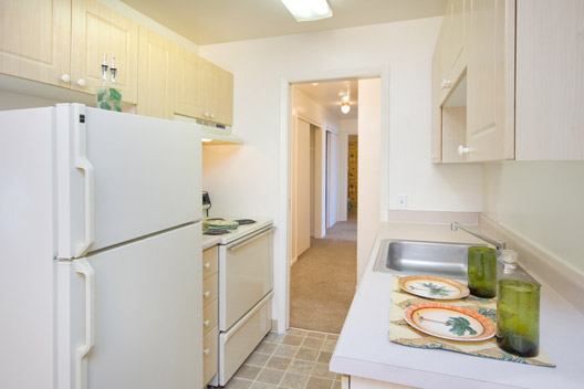 Bristol Square in Colorado Springs, CO - Foto de edificio - Building Photo