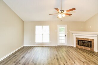 7663 Delta Lakes Blvd in Walls, MS - Building Photo - Building Photo