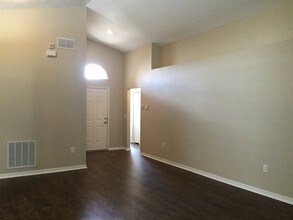 208 Haversham Way in Davenport, FL - Building Photo - Building Photo