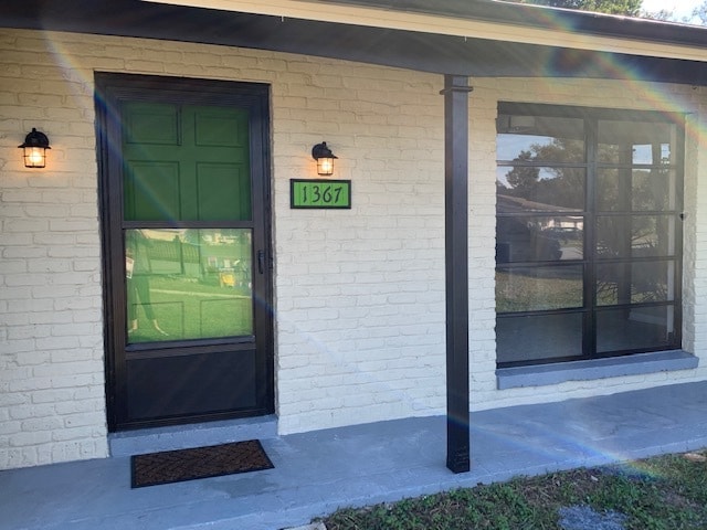 1367 Gainesville dr in Deltona, FL - Foto de edificio - Building Photo