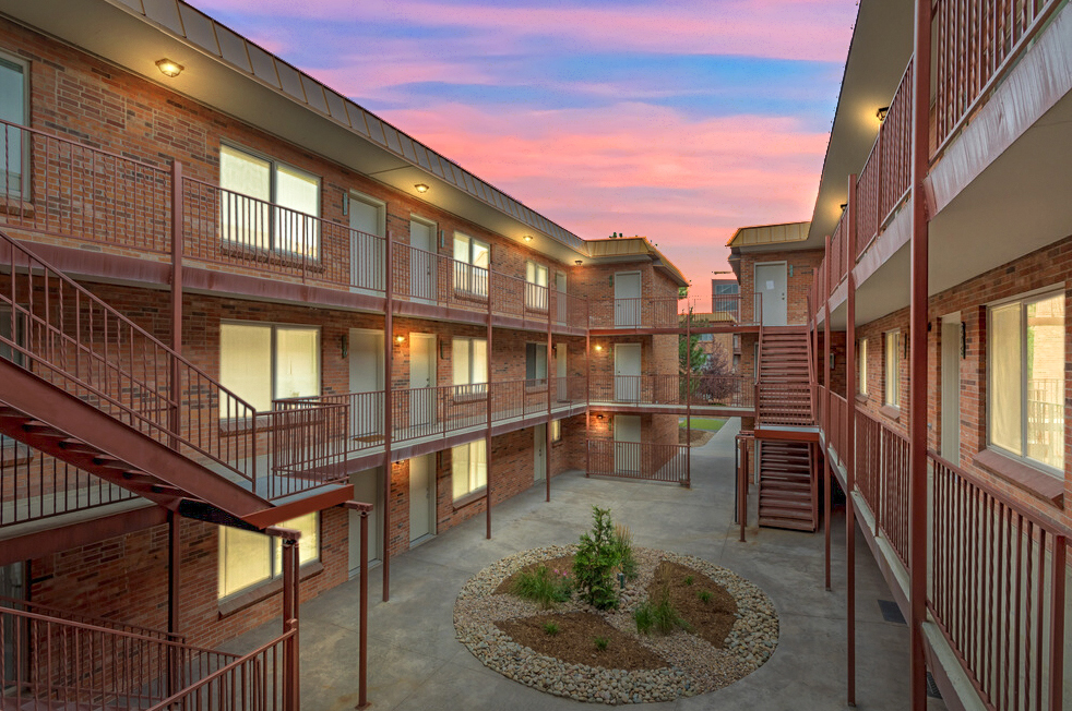 Flats at Fitz in Aurora, CO - Foto de edificio