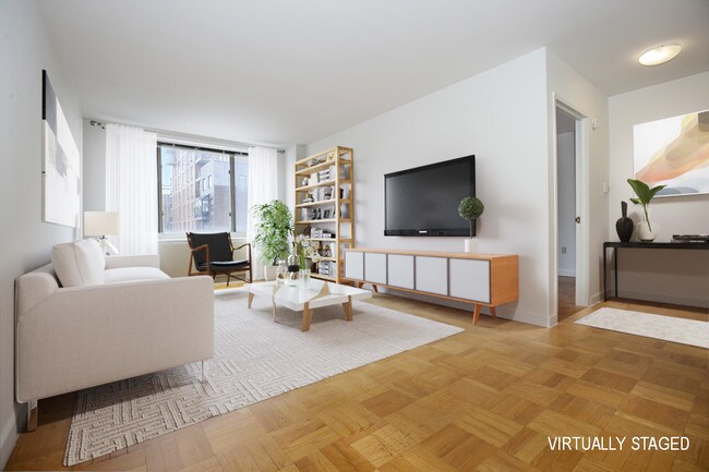 Chelsea Grande in New York, NY - Building Photo - Interior Photo