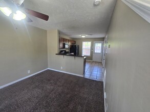 812 Oak Arbor Ct in Clarksville, TN - Building Photo - Building Photo