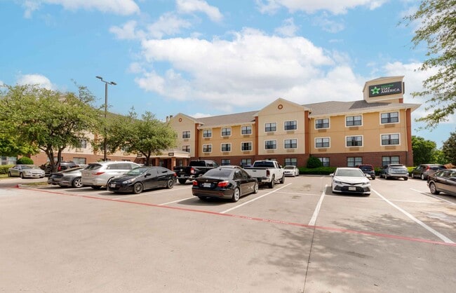 Furnished Studio-Dallas - Lewisville in Lewisville, TX - Foto de edificio - Building Photo