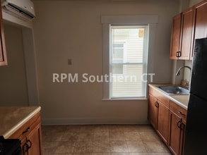 359 Wood Ave in Bridgeport, CT - Building Photo - Building Photo