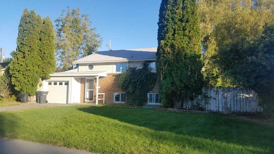 615 Crestview Ave in Idaho Falls, ID - Building Photo