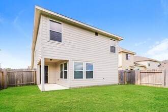 947 Imperial Bend Dr in Houston, TX - Building Photo - Building Photo