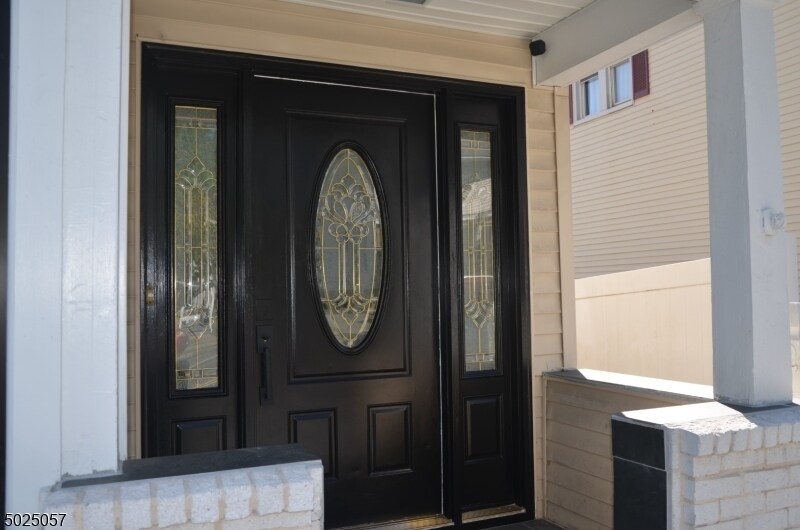 21 Abbett Ave in Morristown, NJ - Building Photo