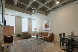 Capital Towers Lofts in Jackson, MS - Building Photo - Building Photo