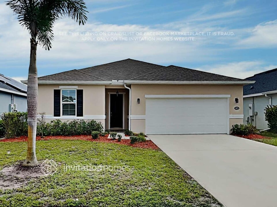 1621 Orsi Pl in West Melbourne, FL - Building Photo