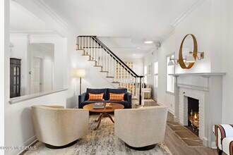 48 Forrest Ave in Rumson, NJ - Building Photo - Building Photo