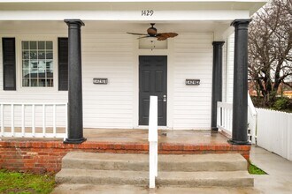 1429 Oakdale Ave, Unit 1 in Petersburg, VA - Building Photo - Building Photo