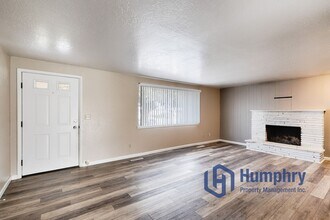 313 Palo Alto Dr in Caldwell, ID - Building Photo - Building Photo