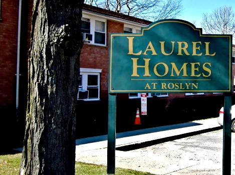 Laurel Homes in Roslyn Heights, NY - Foto de edificio