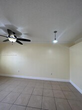 2227 SE 23rd Terrace in Homestead, FL - Building Photo - Building Photo