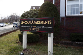 Lincoln Apartments in Malden, MA - Building Photo - Building Photo